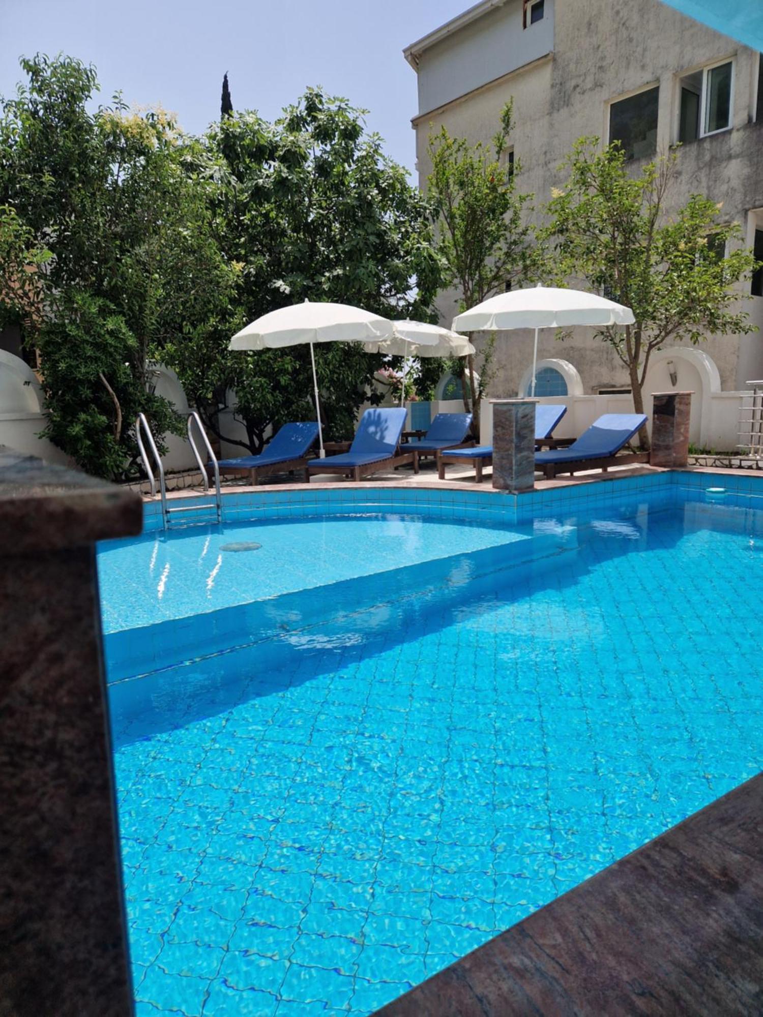 Villa Golf บุดวา ภายนอก รูปภาพ